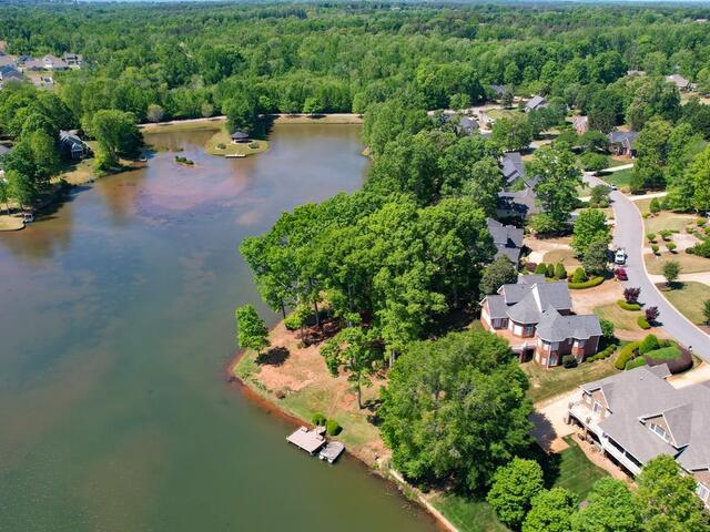 Photo of 234 N Lake Emory Drive