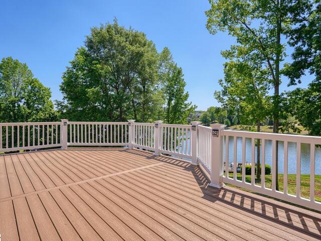 Photo of 234 N Lake Emory Drive