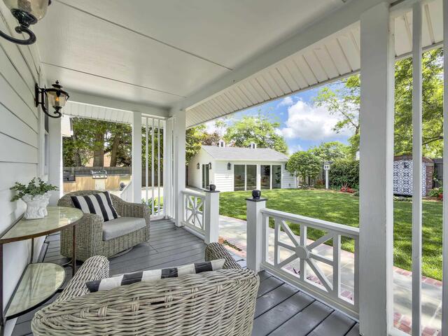 Photo of 109 W Curtis Street