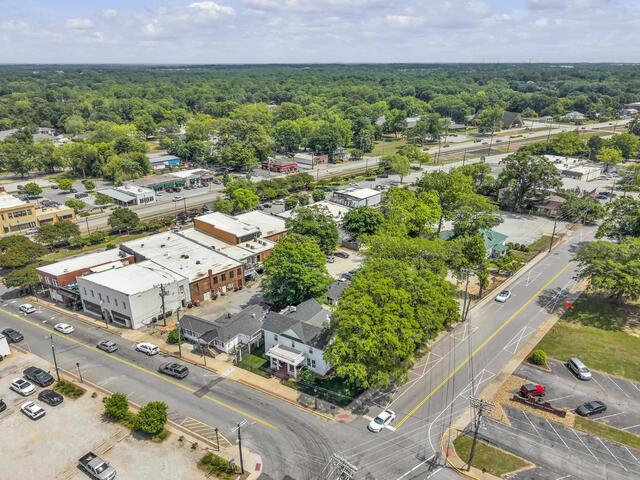 Photo of 109 W Curtis Street