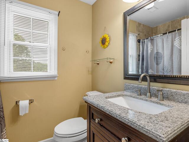 Photo of 101 Jamestown Court