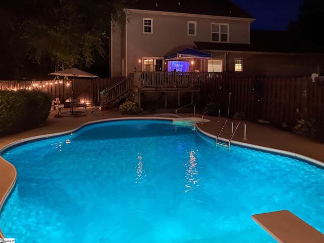 Photo of 101 Jamestown Court