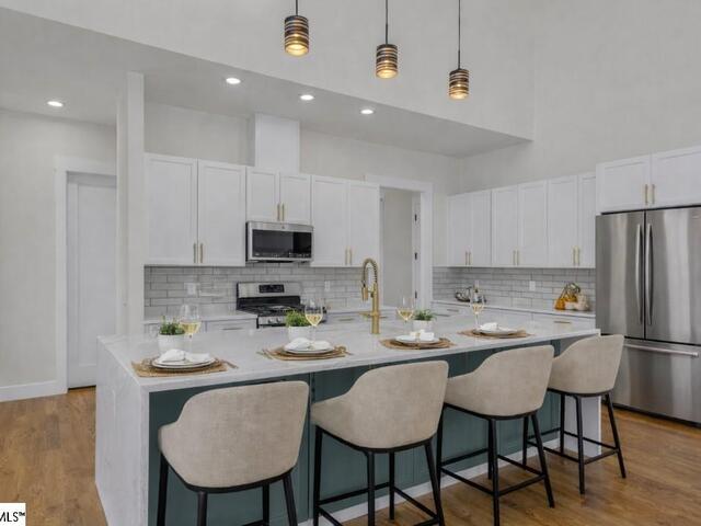 Photo of 48 Village Crest Drive