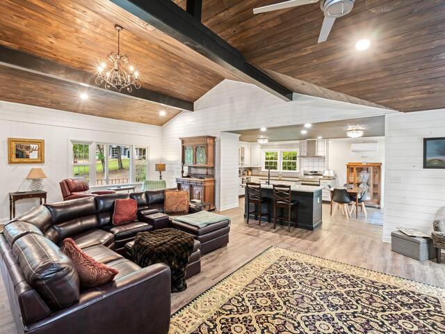 Photo of 151 Hammond Drive