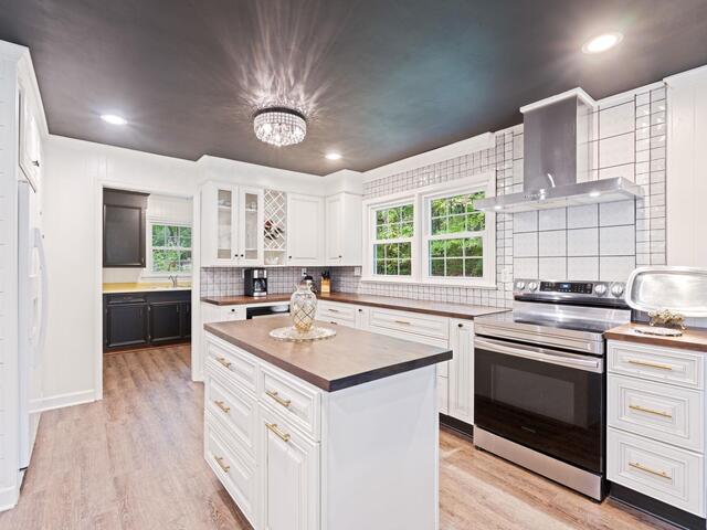 Photo of 151 Hammond Drive