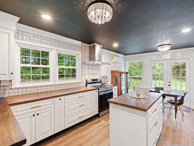 Photo of 151 Hammond Drive