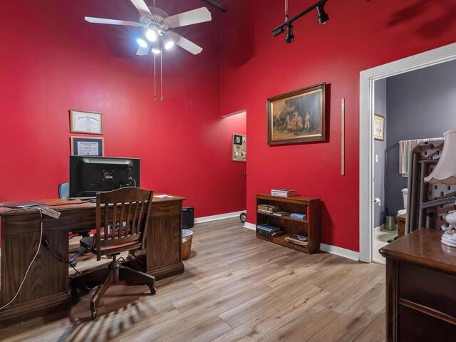 Photo of 400 Mills Avenue