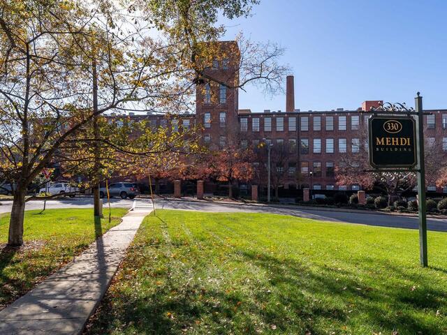 Photo of 400 Mills Avenue