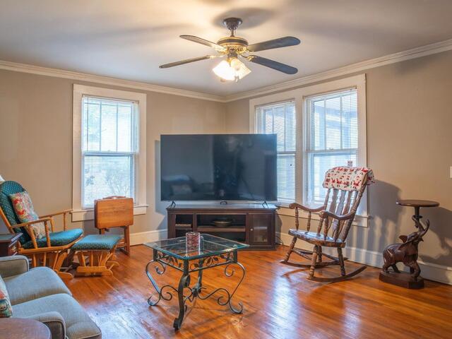 Photo of 105 Grant Street