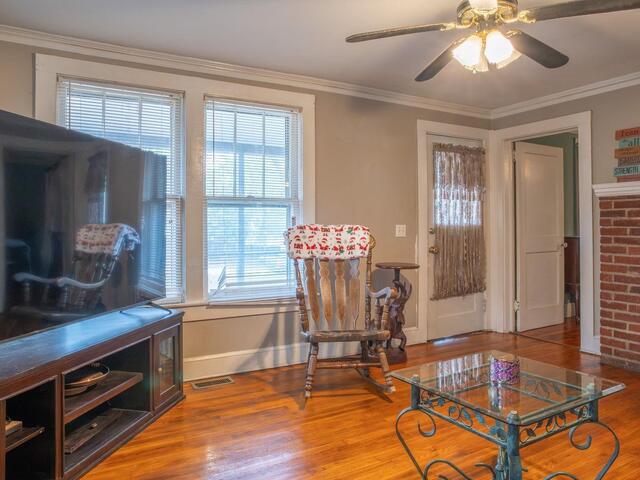 Photo of 105 Grant Street