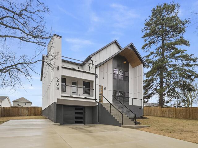 Photo of 209 Redmond Drive