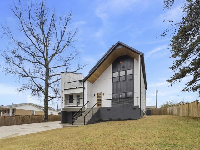 Photo of 209 Redmond Drive