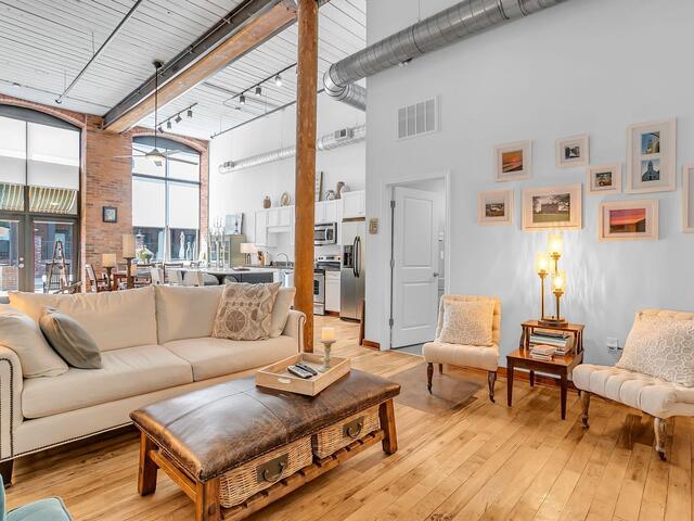 Photo of 300 South Street