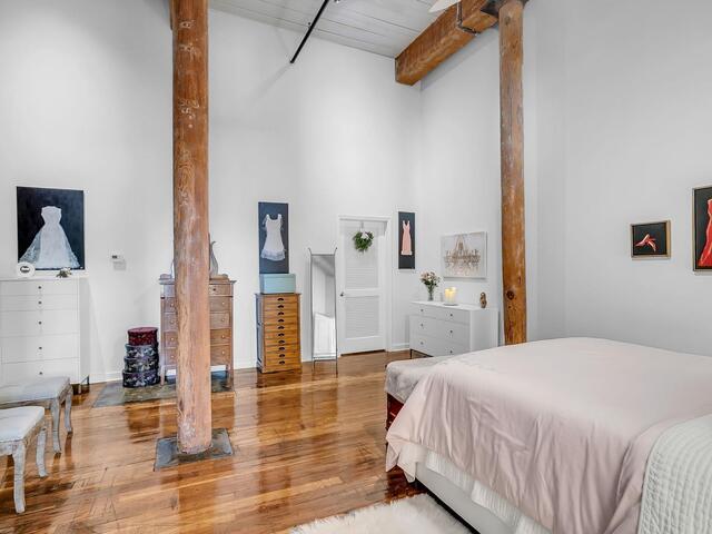 Photo of 300 South Street
