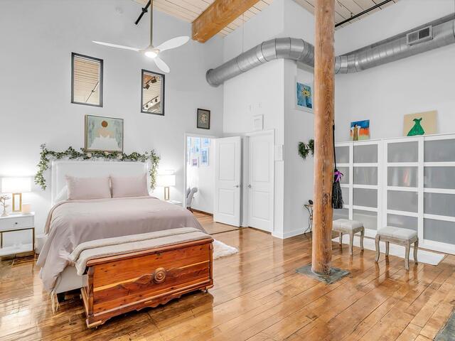 Photo of 300 South Street