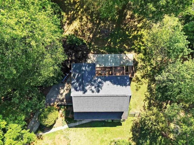 Photo of 215 Riverside Drive
