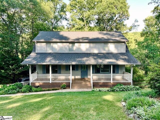Photo of 215 Riverside Drive