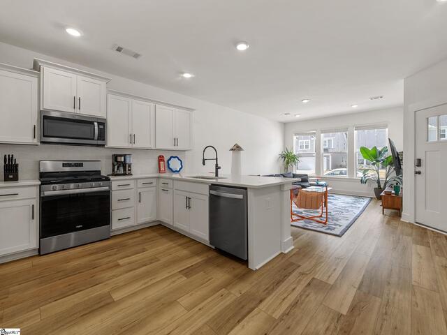 Photo of 476 Mill Park Way