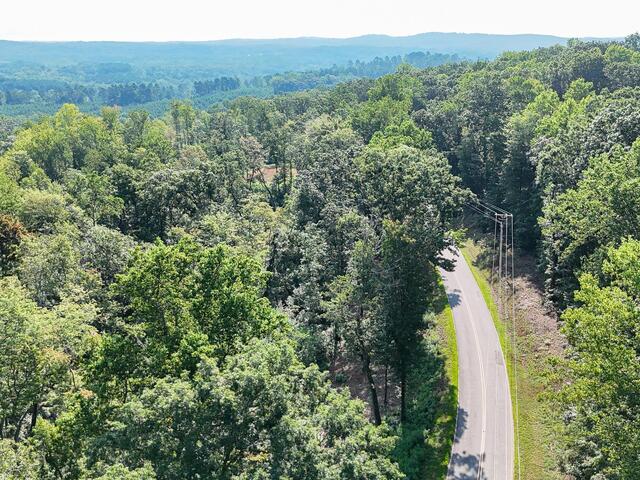 Photo of 502 Chinquapin Road