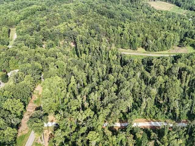 Photo of 502 Chinquapin Road