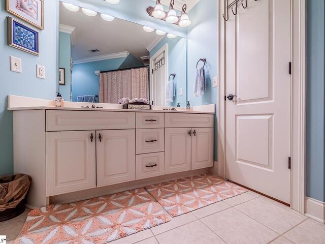 Photo of 1 Riverbanks Court