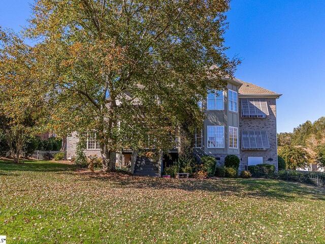 Photo of 1 Riverbanks Court