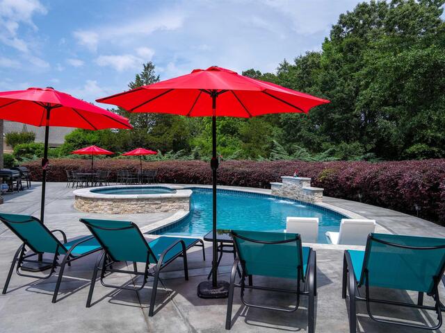 Photo of 20 Stonebrook Farm Way