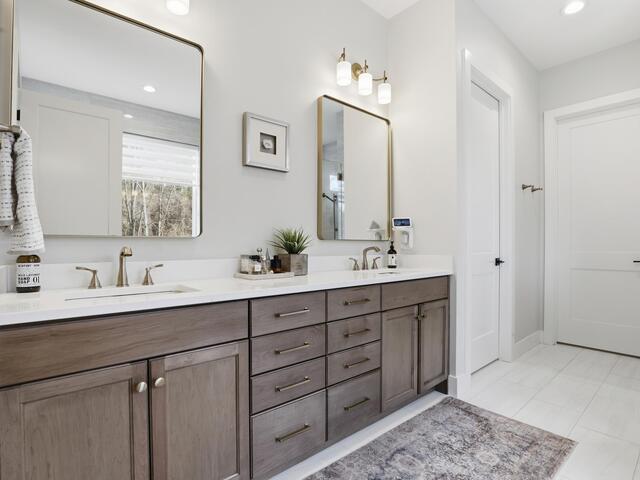 Photo of 294 Lyman Lake Road