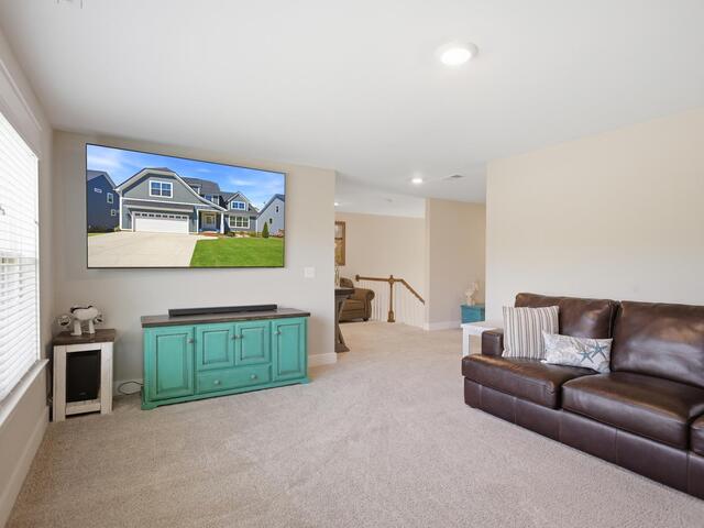 Photo of 318 Summerall Drive