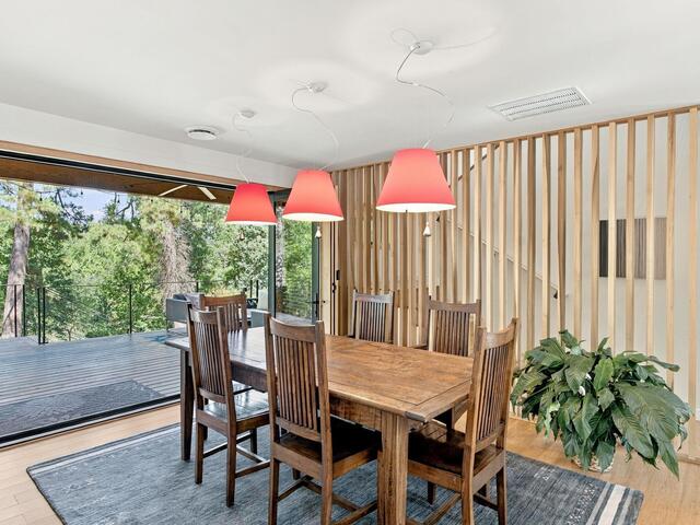 Photo of 15 E Montclair Avenue