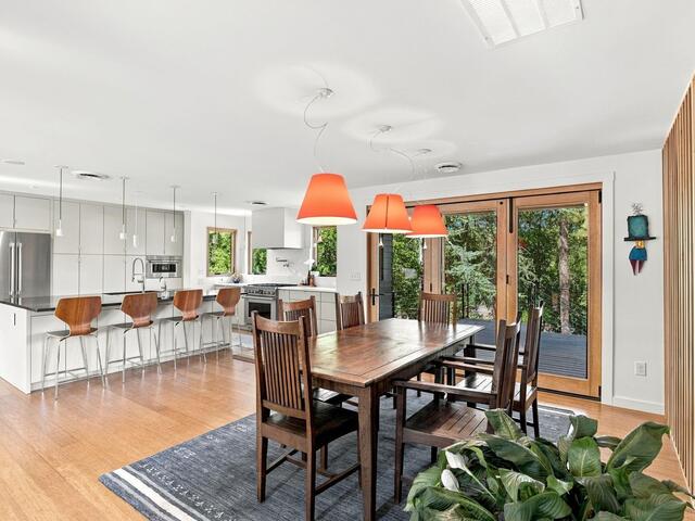 Photo of 15 E Montclair Avenue