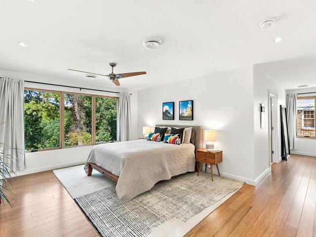 Photo of 15 E Montclair Avenue