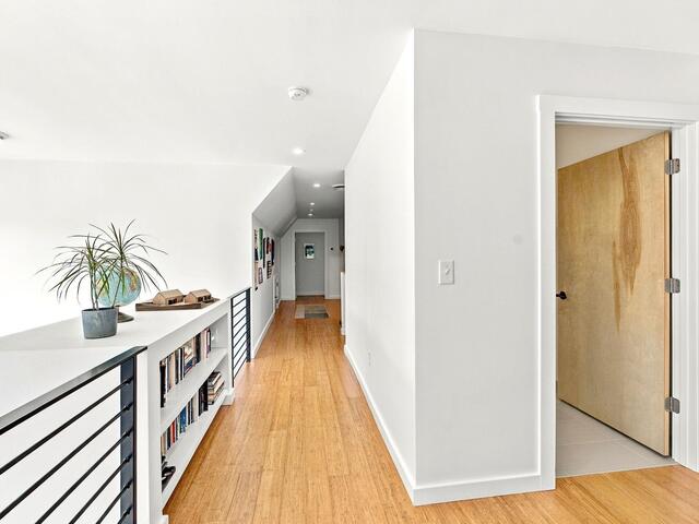 Photo of 15 E Montclair Avenue