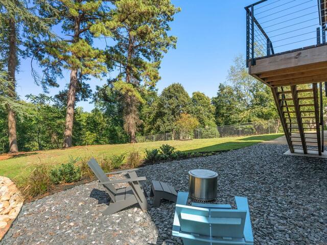 Photo of 15 E Montclair Avenue
