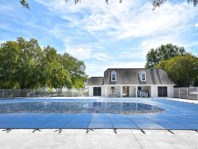 Photo of 614 Fairview Lake Way