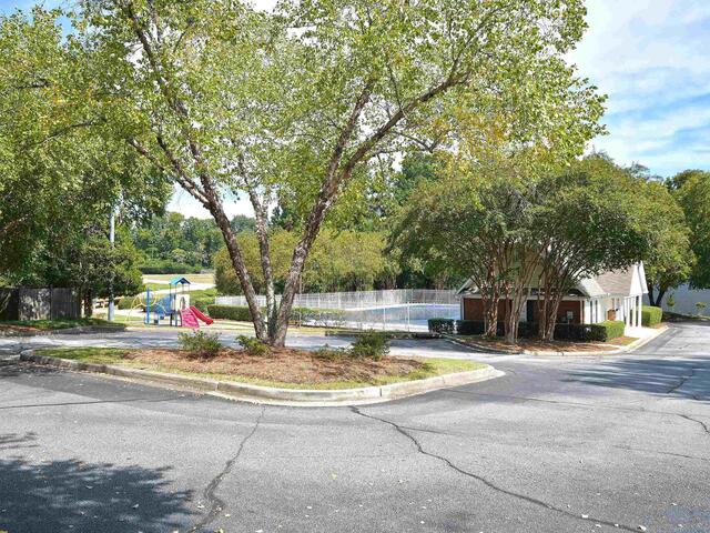 Photo of 614 Fairview Lake Way