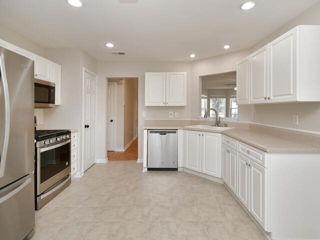 Photo of 614 Fairview Lake Way