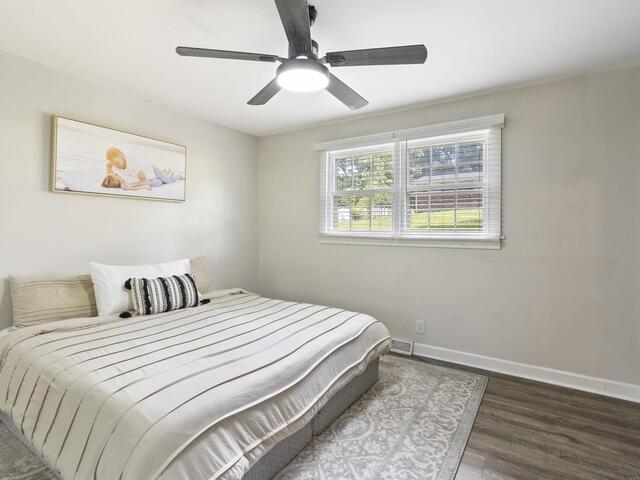 Photo of 6 N Oak Forest Drive