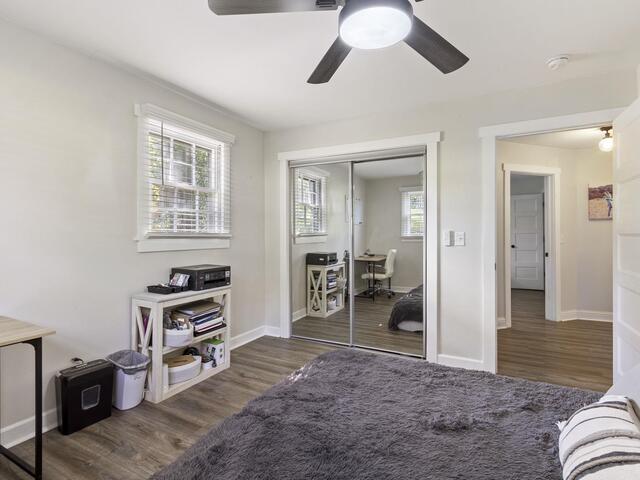 Photo of 6 N Oak Forest Drive