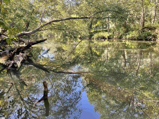 Photo of 111 Chauga Shoals Drive Photo of 111 Chauga Shoals Drive