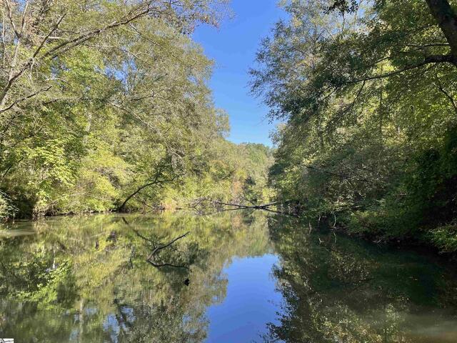 Photo of 111 Chauga Shoals Drive Photo of 111 Chauga Shoals Drive