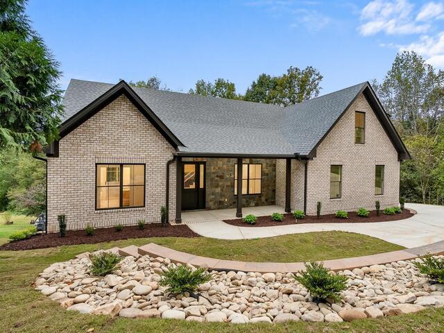 Photo of 123 Turnberry Road