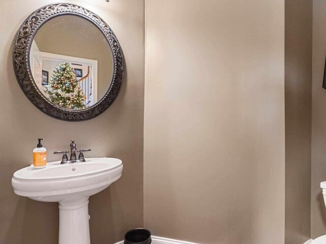 Photo of 8 Couples Court