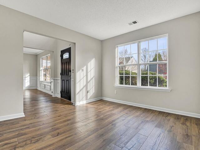 Photo of 125 Sandy Lane