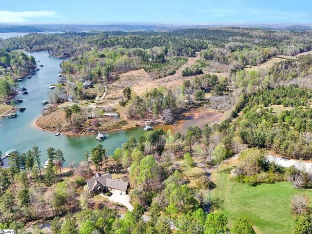 Photo of 122 & 126 Island Drive