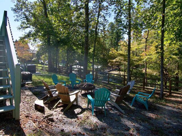 Photo of 206 Petty Road