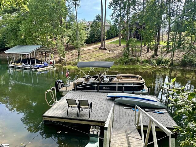 Photo of 206 Petty Road