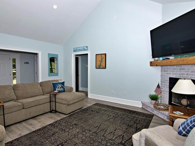 Photo of 206 Petty Road