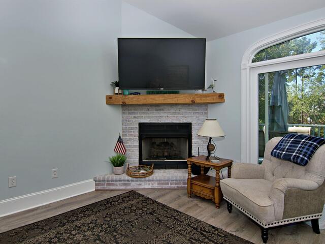 Photo of 206 Petty Road