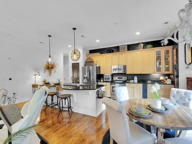 Photo of 224 S Laurens Street